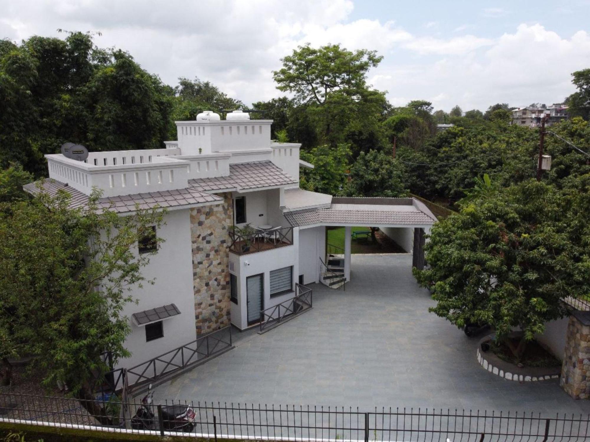 Villa Sierra Sky - Exquisite Elegant 4 Bedroom Villa Dehradun Exterior foto